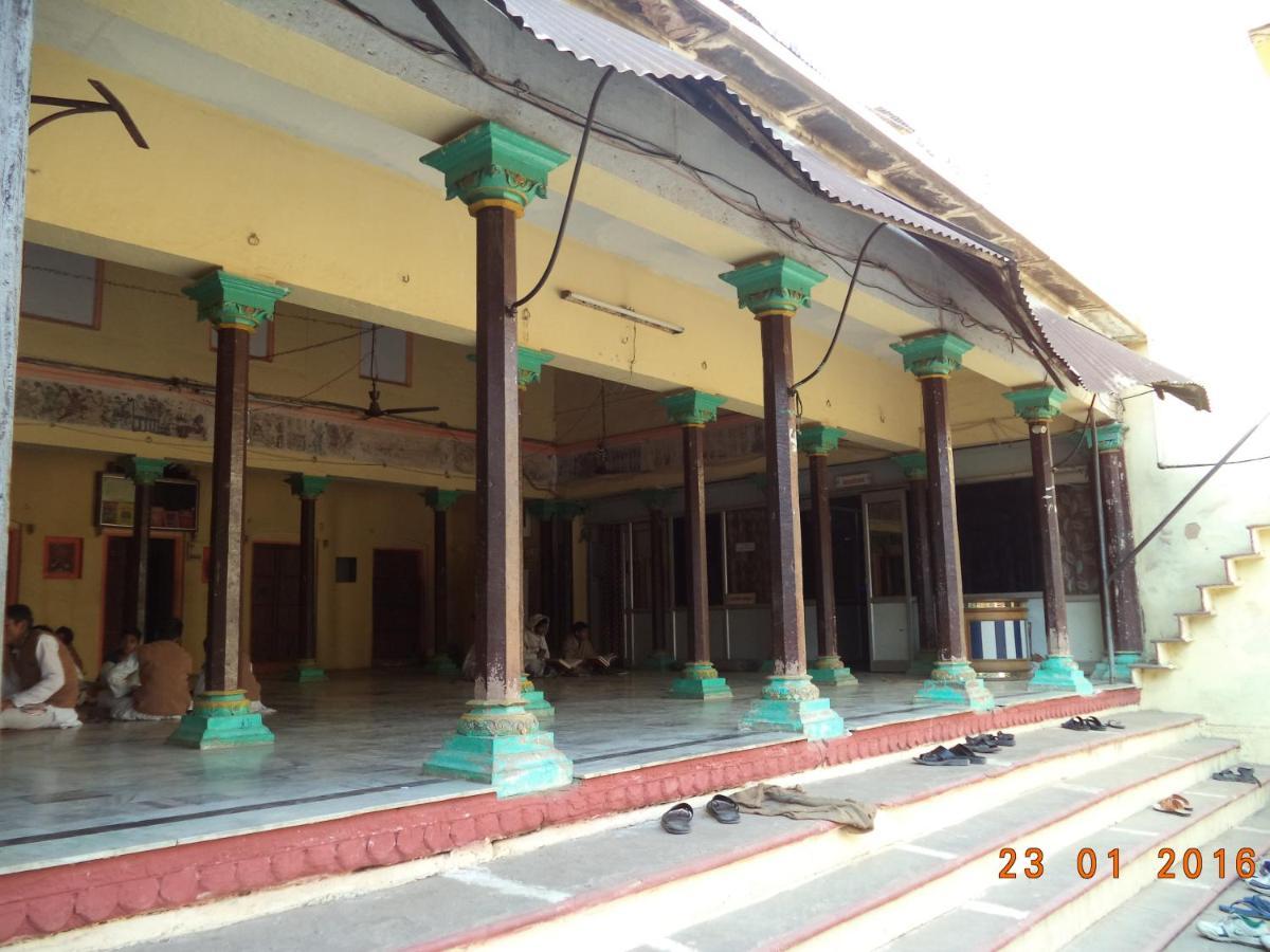 Shri Swami Sheetal Das Aashram Dharmshala Varanasi Exterior photo
