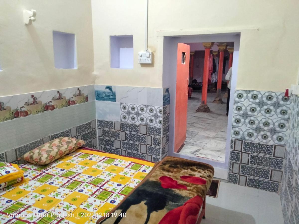 Shri Swami Sheetal Das Aashram Dharmshala Varanasi Exterior photo
