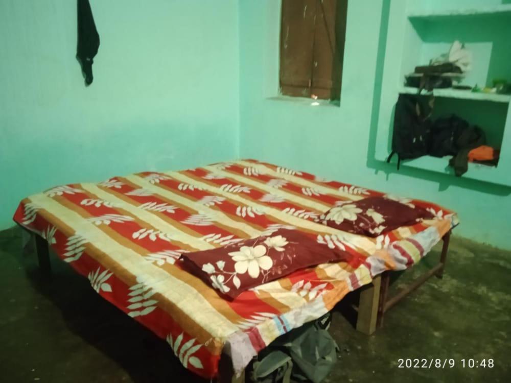 Shri Swami Sheetal Das Aashram Dharmshala Varanasi Exterior photo